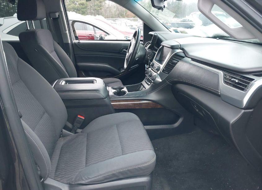 Photo 5 of 2018 Chevrolet Tahoe LS (VIN 1GNSKAKC2JR355479)