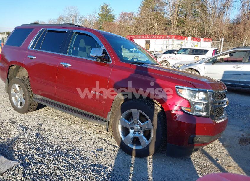 2017 Chevrolet Tahoe LS (VIN 1GNSKAKC3HR150313) main photo