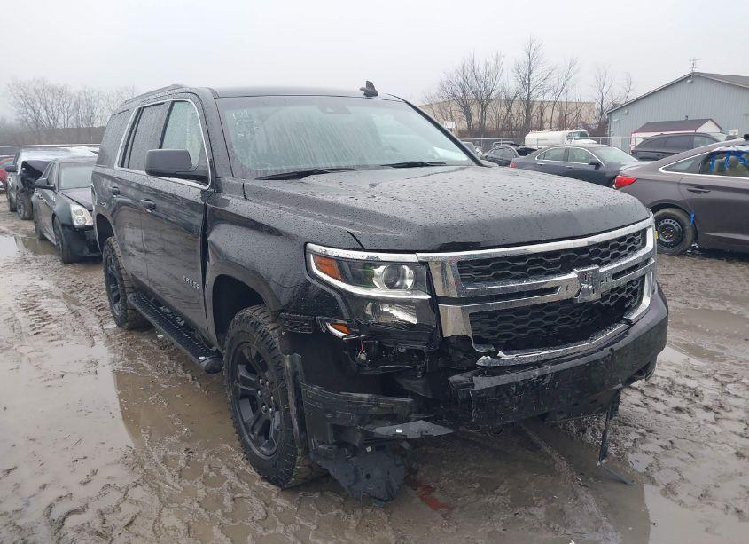 2019 Chevrolet Tahoe LS (VIN 1GNSKAKC3KR257157) main photo