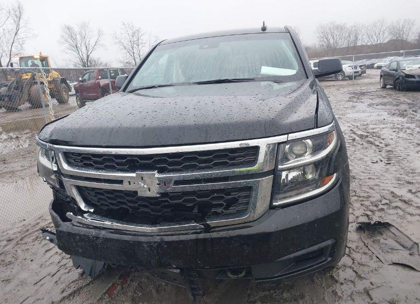 Photo 12 of 2019 Chevrolet Tahoe LS (VIN 1GNSKAKC3KR257157)