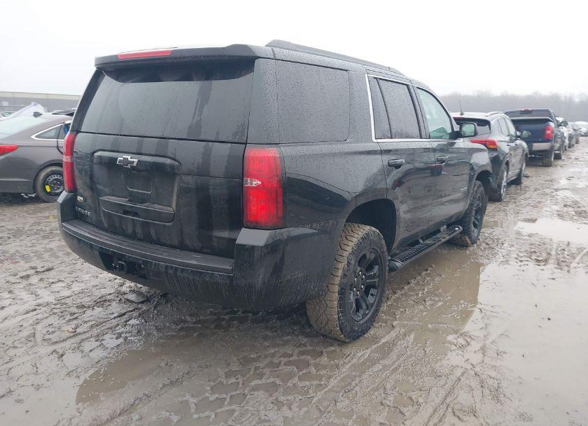 Photo 4 of 2019 Chevrolet Tahoe LS (VIN 1GNSKAKC3KR257157)