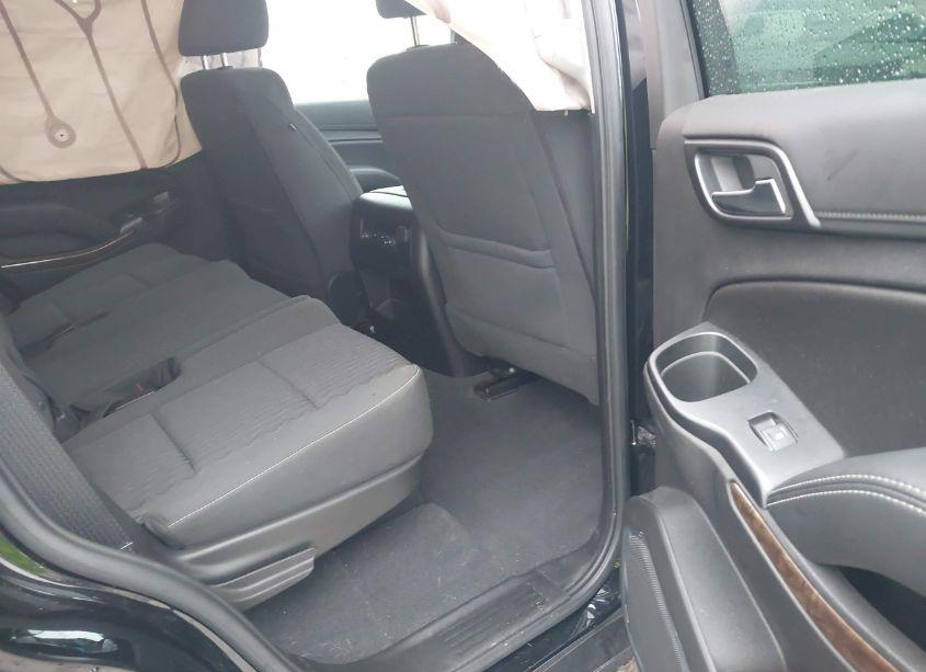 Photo 8 of 2019 Chevrolet Tahoe LS (VIN 1GNSKAKC3KR257157)