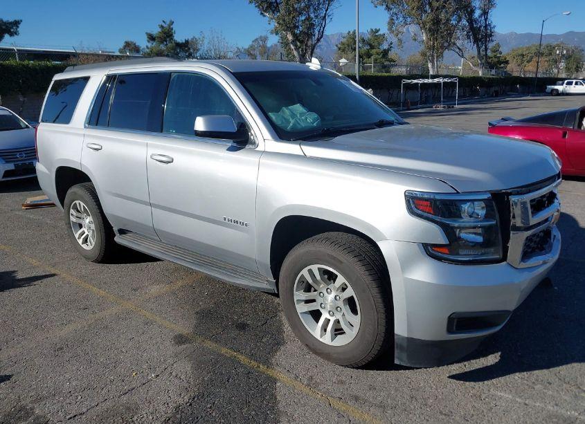 2019 Chevrolet Tahoe LS (VIN 1GNSKAKC4KR351127) main photo