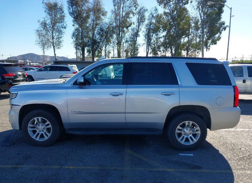 Photo 14 of 2019 Chevrolet Tahoe LS (VIN 1GNSKAKC4KR351127)