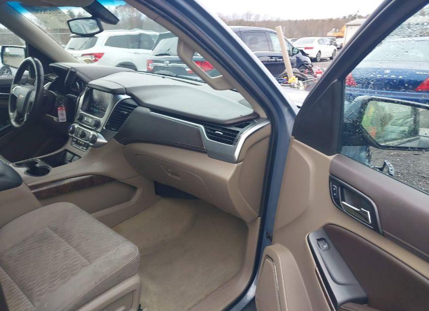 Photo 5 of 2016 Chevrolet Tahoe LS (VIN 1GNSKAKC5GR291169)