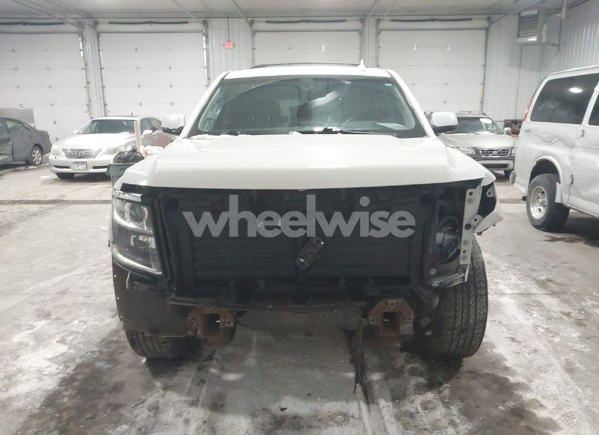 Photo 13 of 2018 Chevrolet Tahoe LS (VIN 1GNSKAKC5JR379467)