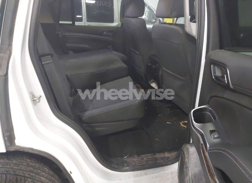 Photo 8 of 2018 Chevrolet Tahoe LS (VIN 1GNSKAKC5JR379467)