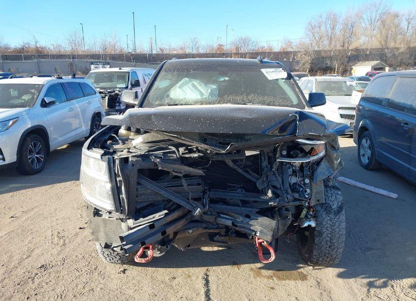 Photo 12 of 2019 Chevrolet Tahoe LS (VIN 1GNSKAKC6KR218076)