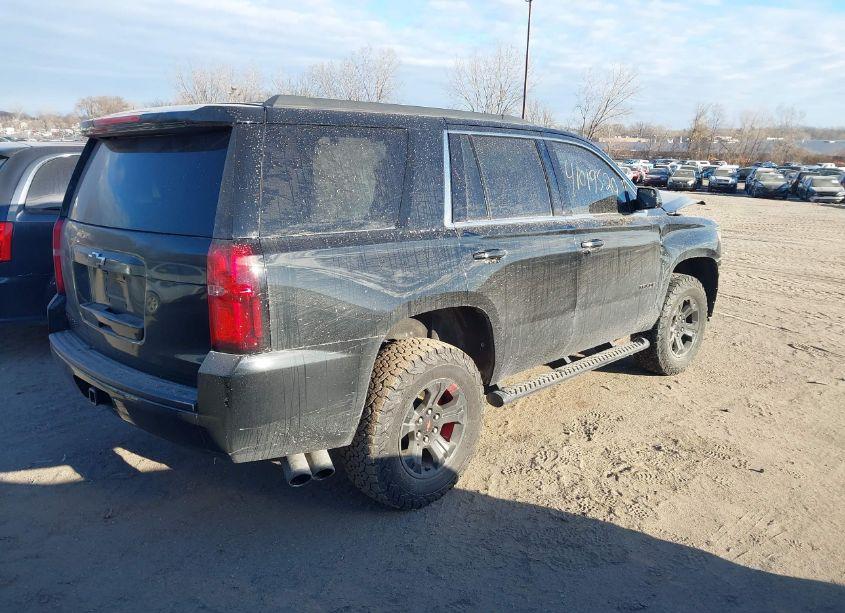 Photo 4 of 2019 Chevrolet Tahoe LS (VIN 1GNSKAKC6KR218076)