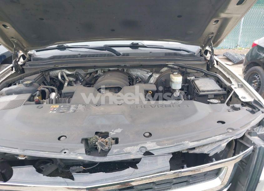 Photo 10 of 2015 Chevrolet Tahoe LS (VIN 1GNSKAKC7FR258110)