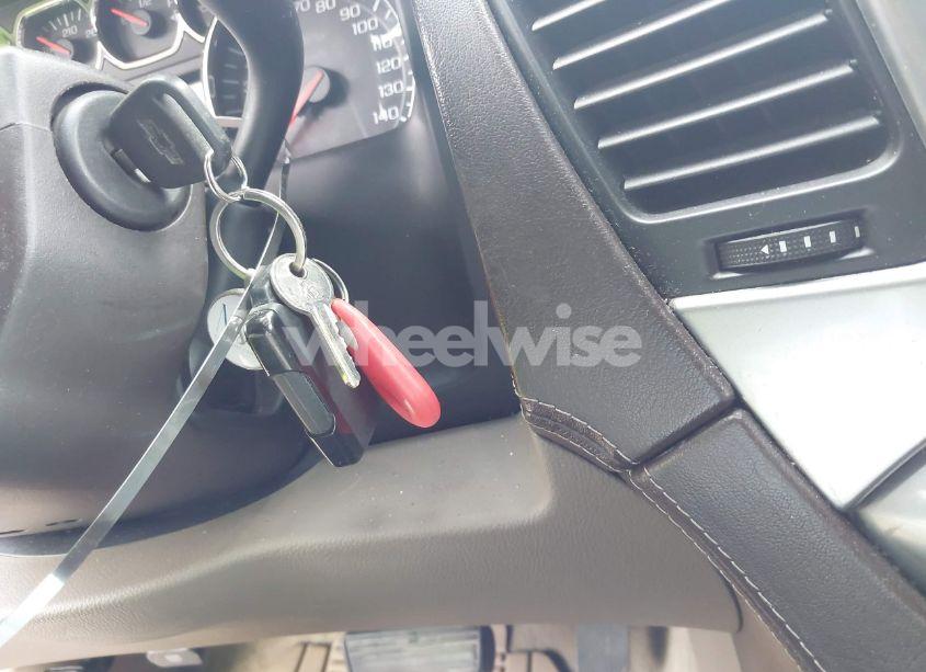 Photo 11 of 2015 Chevrolet Tahoe LS (VIN 1GNSKAKC7FR258110)