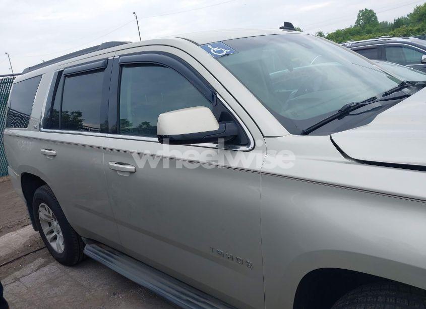 Photo 13 of 2015 Chevrolet Tahoe LS (VIN 1GNSKAKC7FR258110)