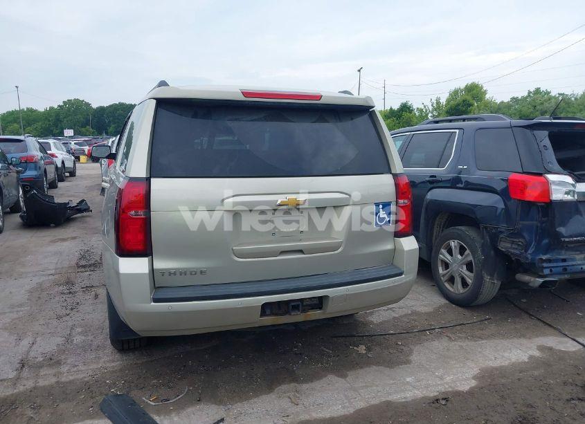 Photo 16 of 2015 Chevrolet Tahoe LS (VIN 1GNSKAKC7FR258110)