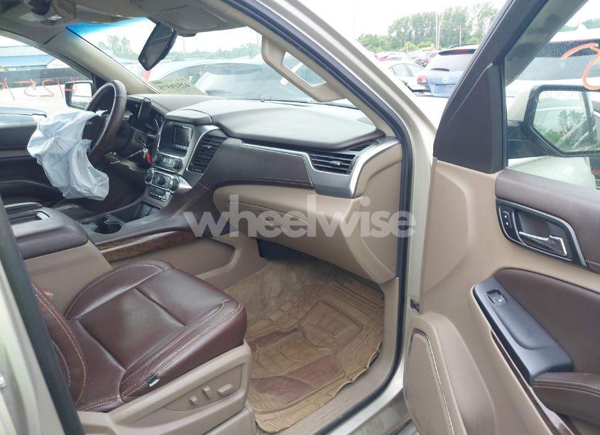 Photo 5 of 2015 Chevrolet Tahoe LS (VIN 1GNSKAKC7FR258110)