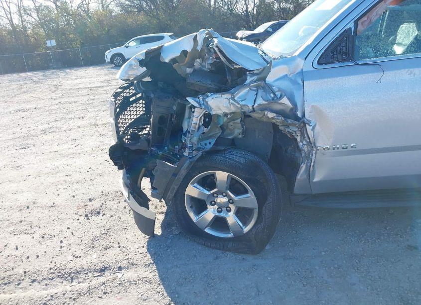 Photo 17 of 2016 Chevrolet Tahoe LS (VIN 1GNSKAKC7GR182051)