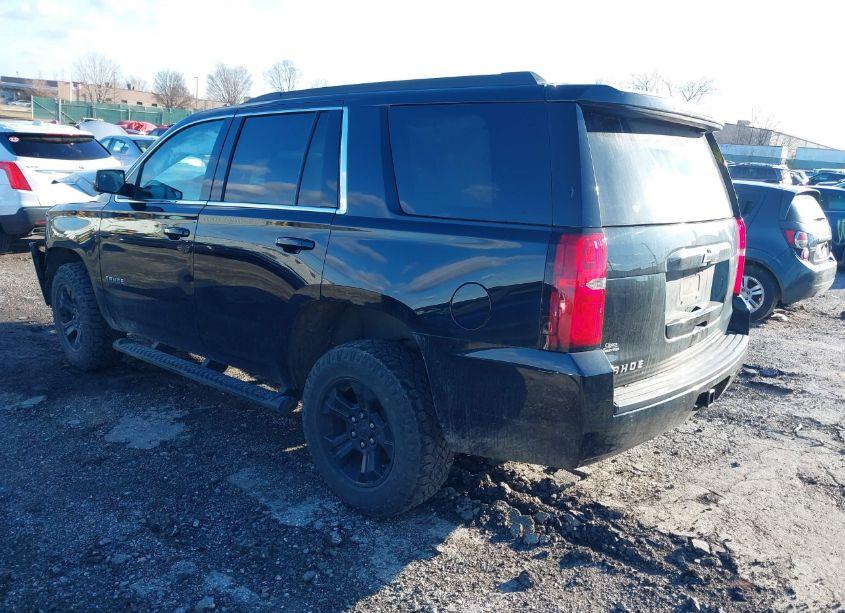 Photo 3 of 2020 Chevrolet Tahoe 4WD LS (VIN 1GNSKAKC7LR302845)