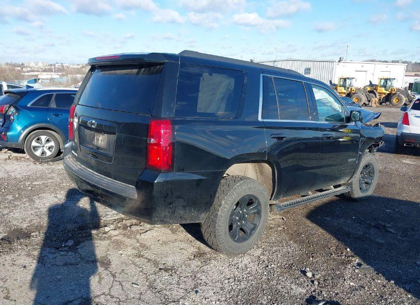 Photo 4 of 2020 Chevrolet Tahoe 4WD LS (VIN 1GNSKAKC7LR302845)