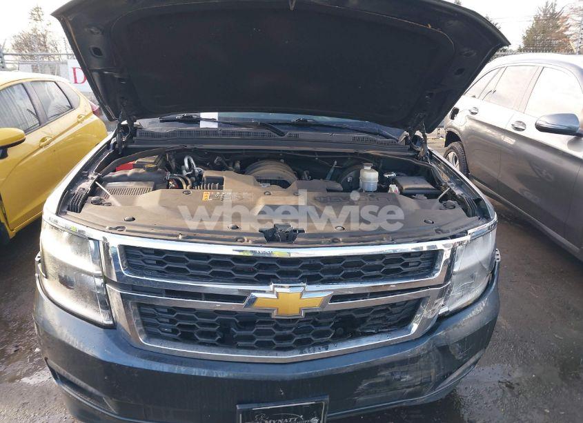 Photo 10 of 2019 Chevrolet Tahoe LS (VIN 1GNSKAKCXKR258158)