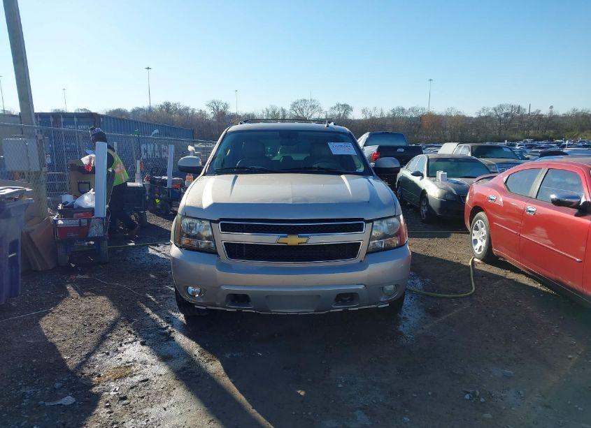Photo 12 of 2011 Chevrolet Tahoe LT (VIN 1GNSKBE00BR149764)