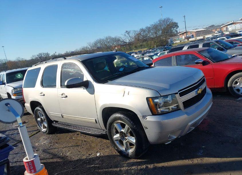 Photo 13 of 2011 Chevrolet Tahoe LT (VIN 1GNSKBE00BR149764)