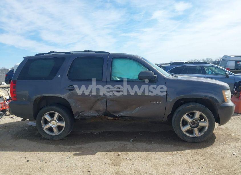 Photo 13 of 2011 Chevrolet Tahoe LT (VIN 1GNSKBE00BR160246)