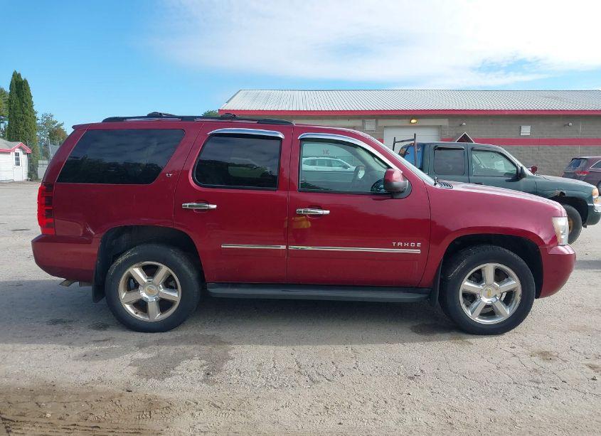 Photo 13 of 2011 Chevrolet Tahoe LT (VIN 1GNSKBE00BR195966)