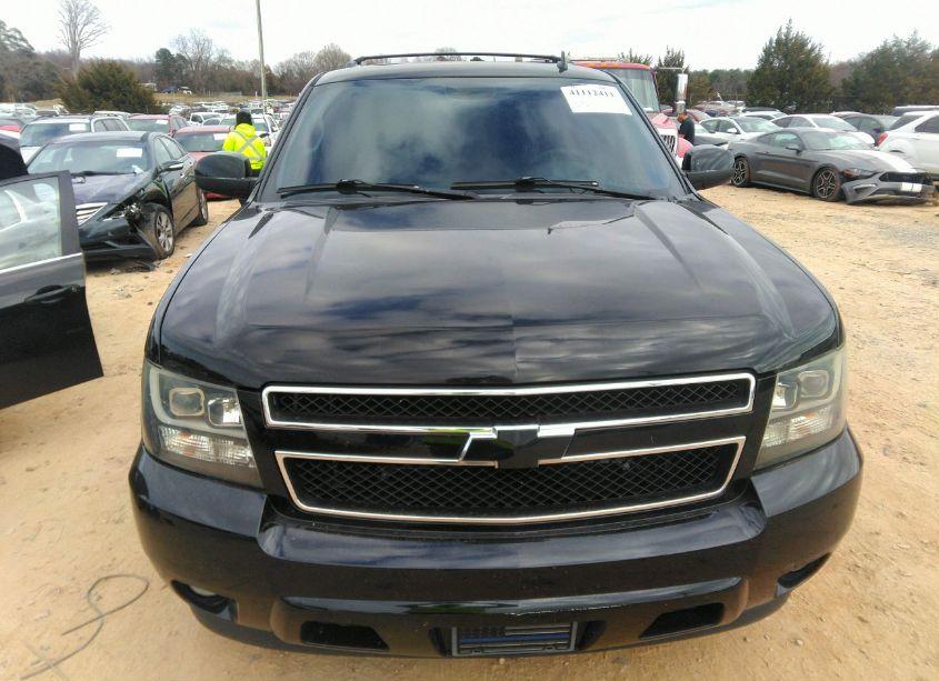 Photo 12 of 2011 Chevrolet Tahoe LT (VIN 1GNSKBE00BR323154)
