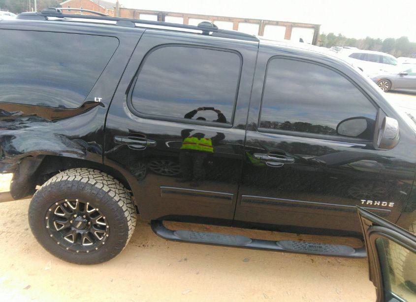 Photo 13 of 2011 Chevrolet Tahoe LT (VIN 1GNSKBE00BR323154)