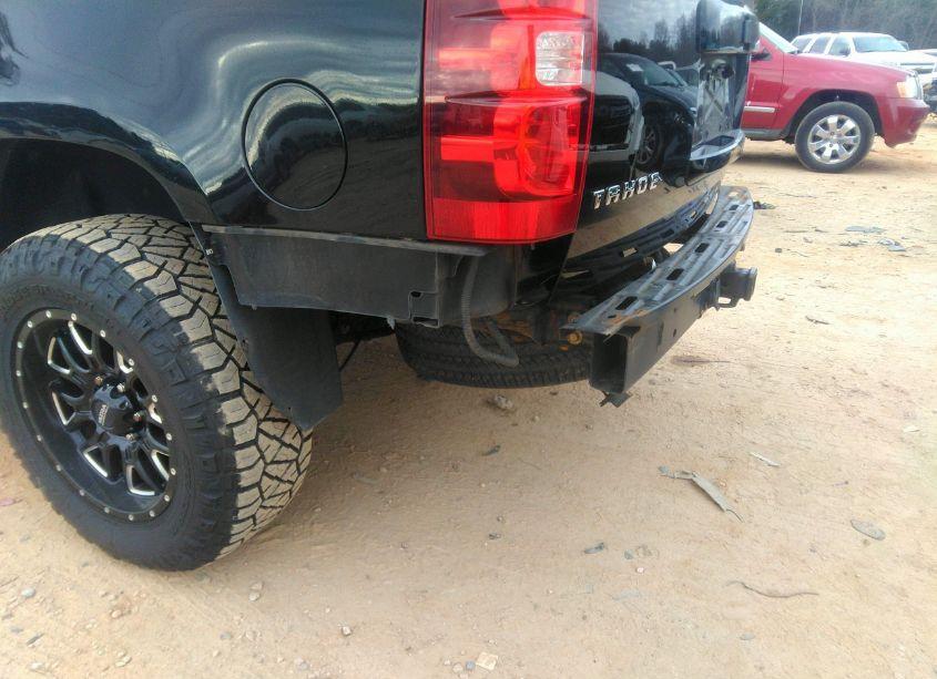 Photo 20 of 2011 Chevrolet Tahoe LT (VIN 1GNSKBE00BR323154)