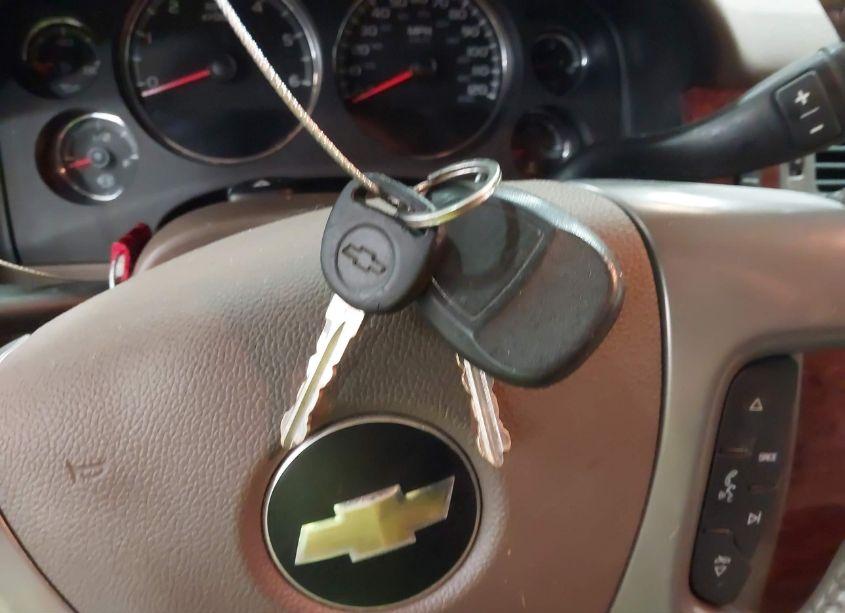 Photo 11 of 2011 Chevrolet Tahoe LT (VIN 1GNSKBE00BR381295)