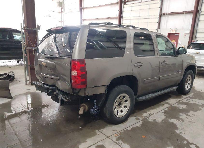 Photo 4 of 2011 Chevrolet Tahoe LT (VIN 1GNSKBE00BR381295)