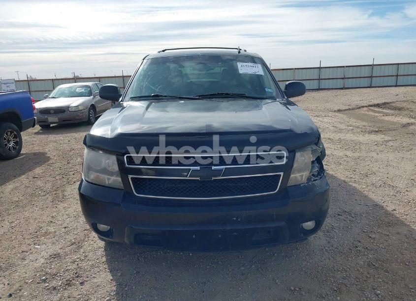 Photo 12 of 2012 Chevrolet Tahoe LT (VIN 1GNSKBE00CR182989)