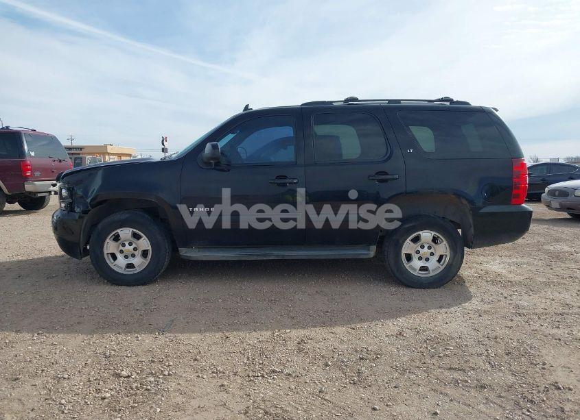 Photo 14 of 2012 Chevrolet Tahoe LT (VIN 1GNSKBE00CR182989)