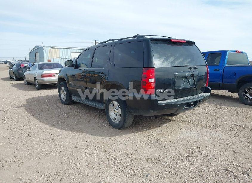 Photo 3 of 2012 Chevrolet Tahoe LT (VIN 1GNSKBE00CR182989)