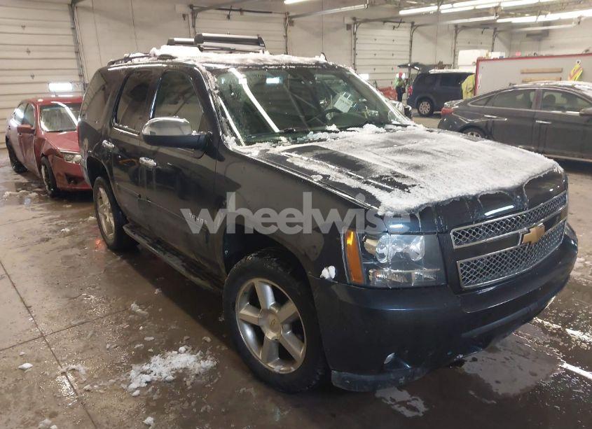 2013 Chevrolet Tahoe LT (VIN 1GNSKBE00DR223851) main photo