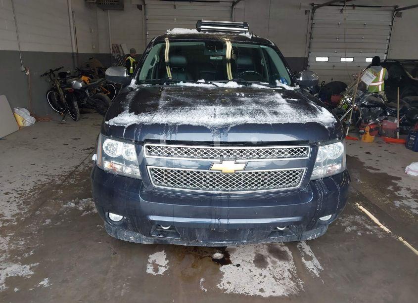 Photo 6 of 2013 Chevrolet Tahoe LT (VIN 1GNSKBE00DR223851)