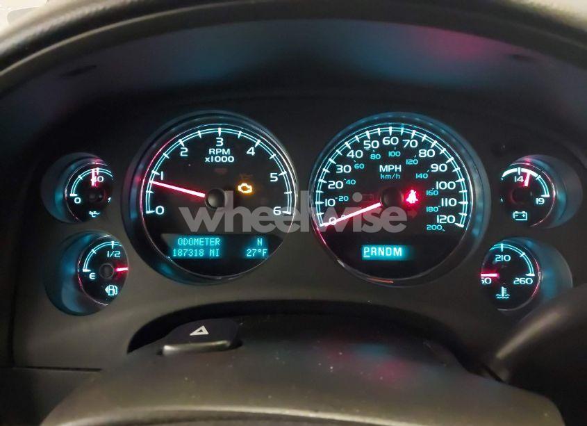 Photo 7 of 2013 Chevrolet Tahoe LT (VIN 1GNSKBE00DR223851)