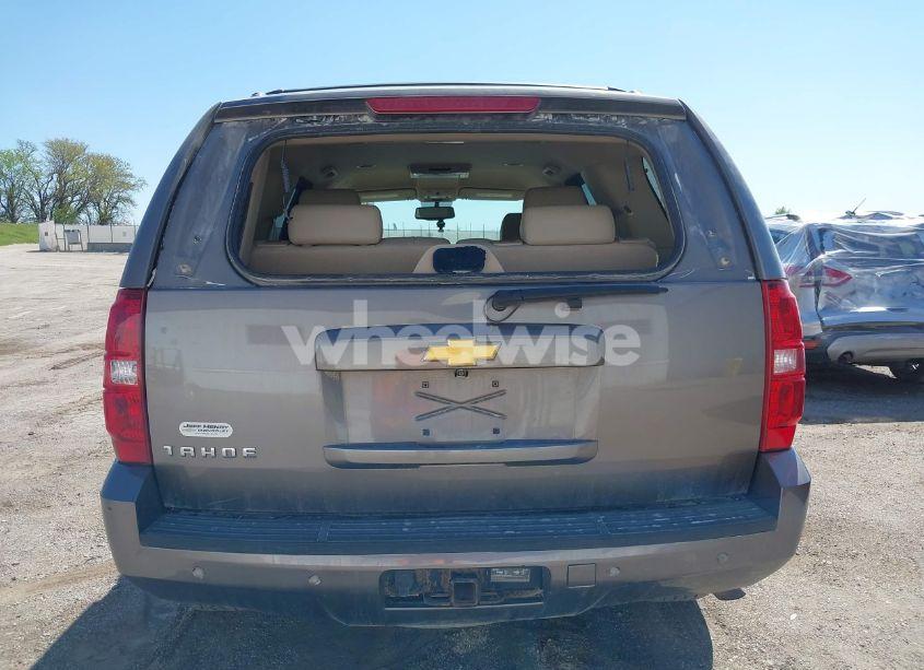 Photo 16 of 2013 Chevrolet Tahoe LT (VIN 1GNSKBE00DR230055)