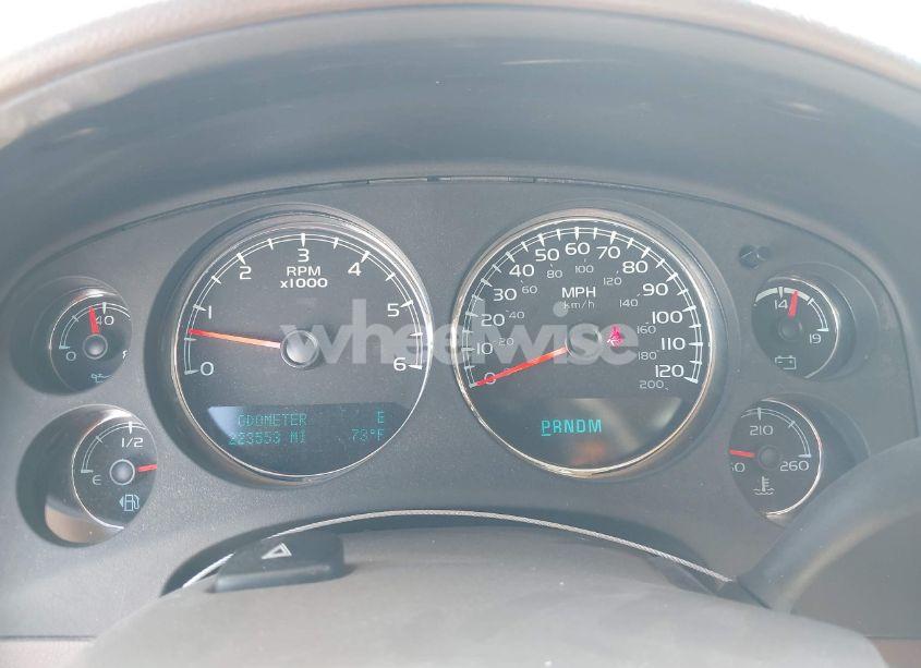 Photo 7 of 2013 Chevrolet Tahoe LT (VIN 1GNSKBE00DR230055)