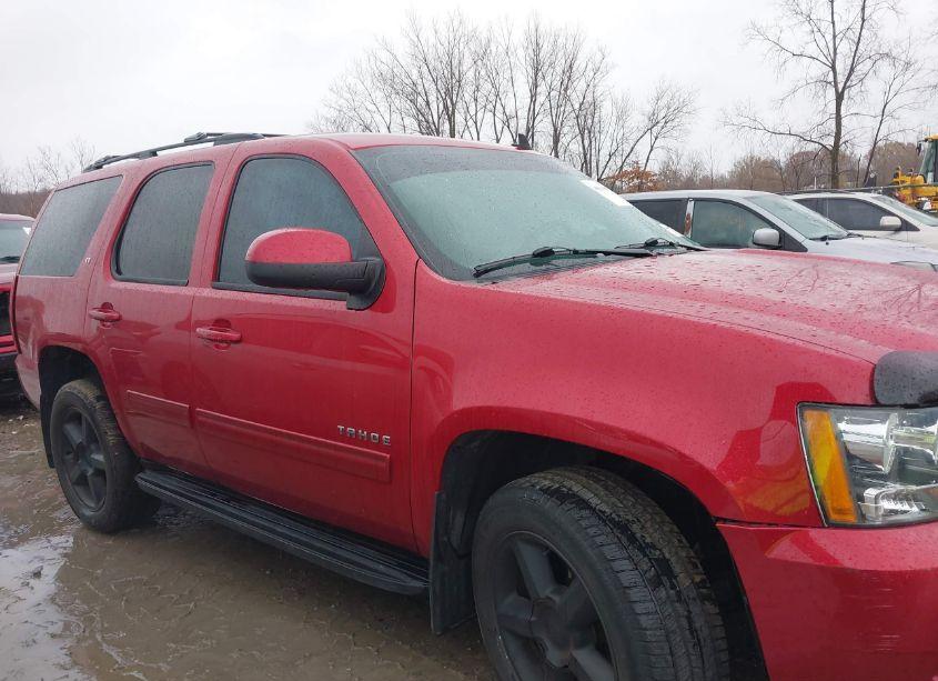 Photo 13 of 2013 Chevrolet Tahoe LT (VIN 1GNSKBE00DR264285)