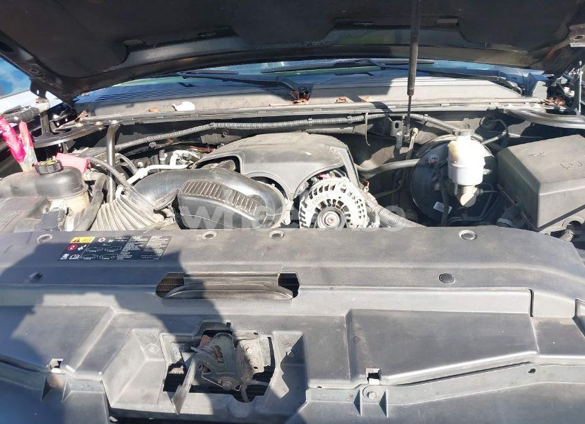 Photo 10 of 2014 Chevrolet Tahoe LT (VIN 1GNSKBE00ER244815)