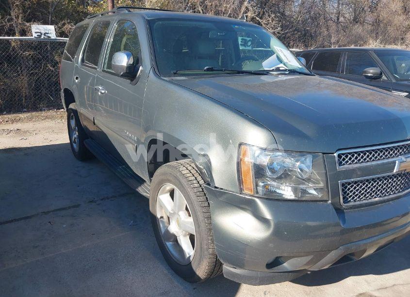 Photo 6 of 2011 Chevrolet Tahoe LT (VIN 1GNSKBE01BR182255)