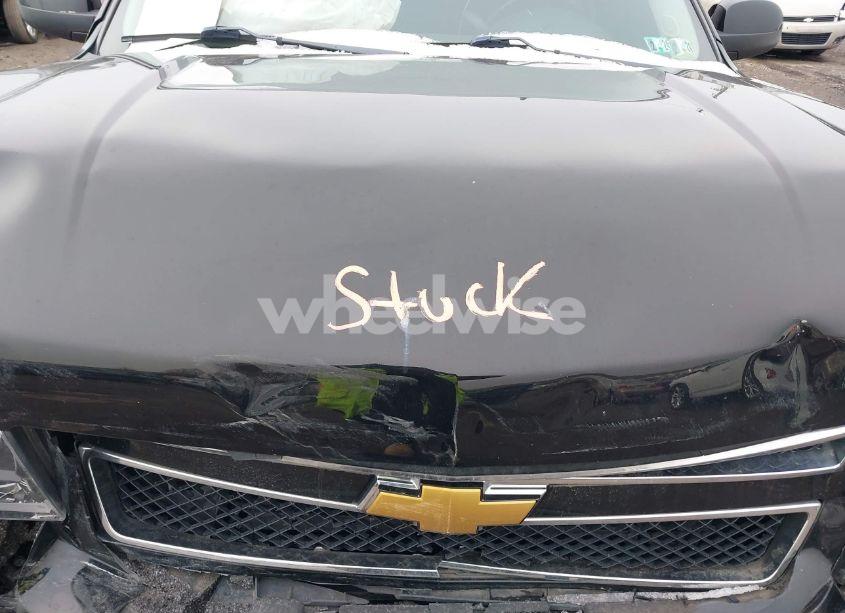 Photo 10 of 2012 Chevrolet Tahoe LT (VIN 1GNSKBE01CR201582)