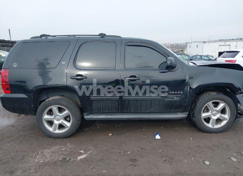 Photo 13 of 2012 Chevrolet Tahoe LT (VIN 1GNSKBE01CR201582)