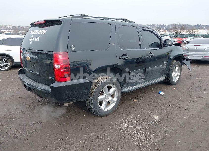 Photo 4 of 2012 Chevrolet Tahoe LT (VIN 1GNSKBE01CR201582)