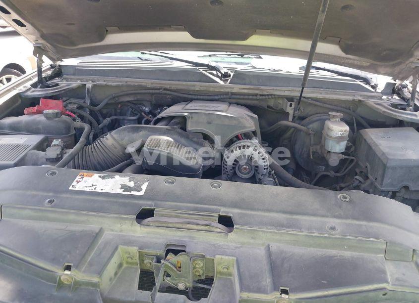 Photo 10 of 2012 Chevrolet Tahoe LT (VIN 1GNSKBE01CR214395)