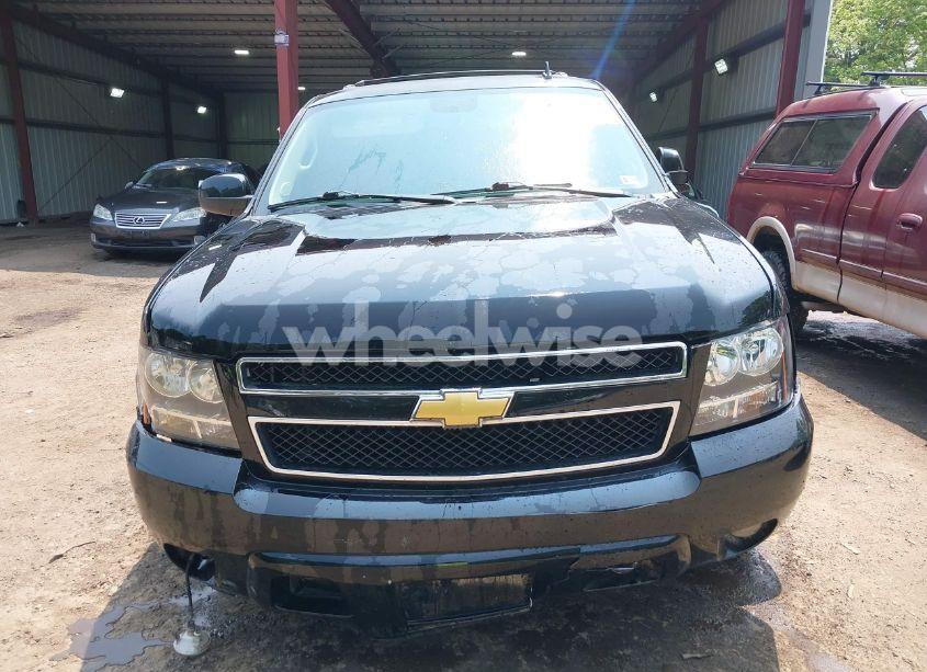 Photo 12 of 2013 Chevrolet Tahoe LT (VIN 1GNSKBE01DR315132)