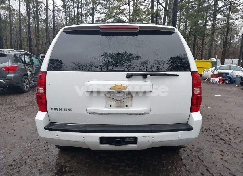 Photo 16 of 2014 Chevrolet Tahoe LT (VIN 1GNSKBE01ER121735)