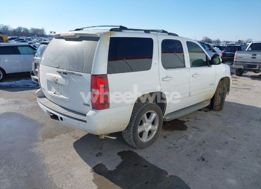 Photo 4 of 2011 Chevrolet Tahoe LT (VIN 1GNSKBE02BR388247)