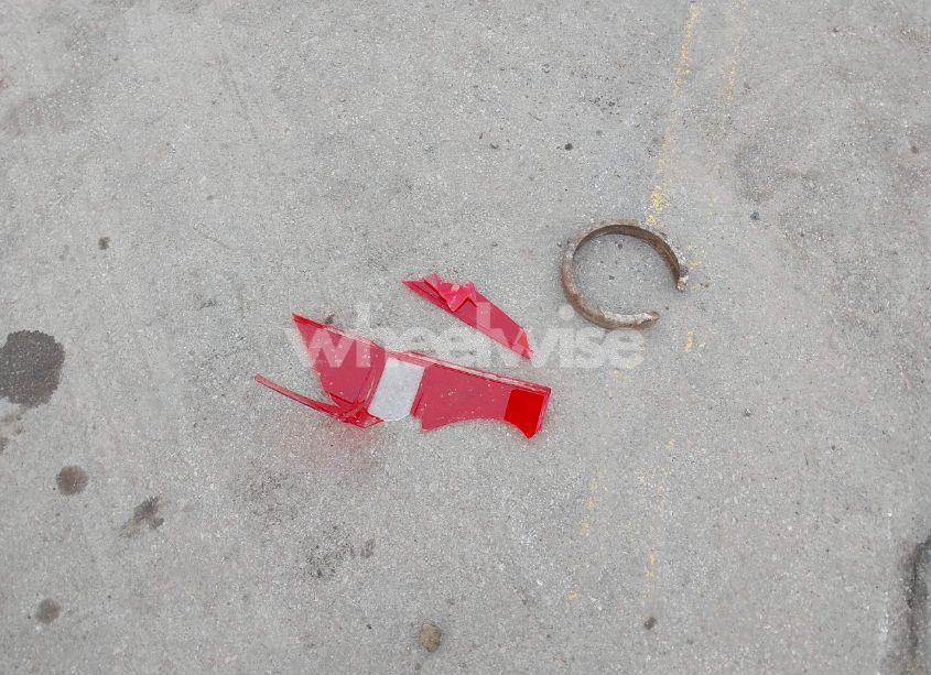 Photo 12 of 2013 Chevrolet Tahoe LT (VIN 1GNSKBE02DR124013)